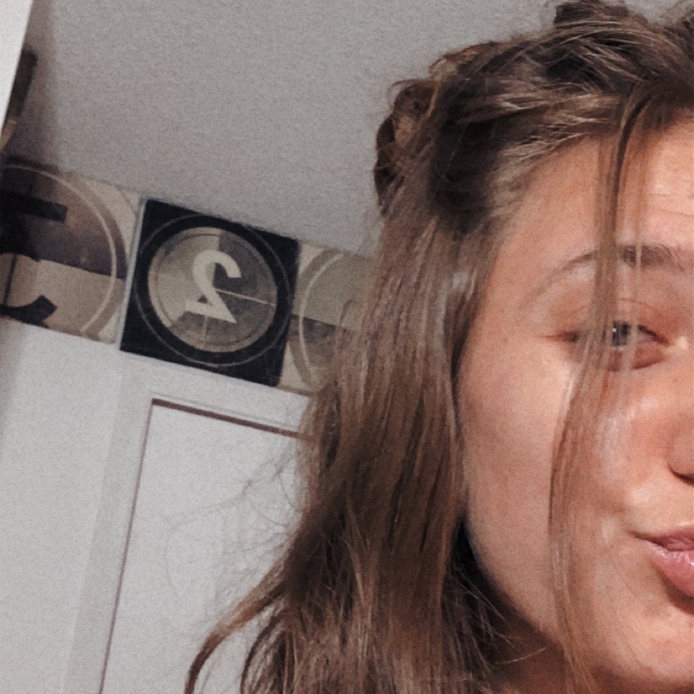 Meet your Posher, Latasha